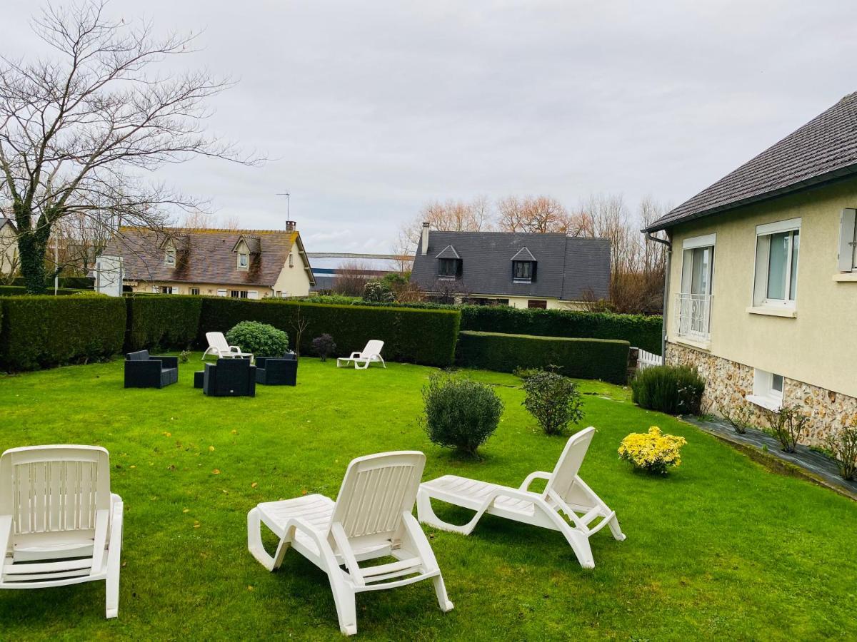 Contact Hotel - Motel Les Bleuets & Spa La Rivière-Saint-Sauveur المظهر الخارجي الصورة