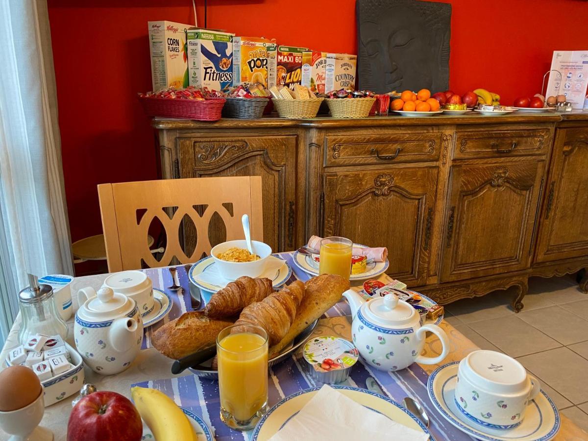 Contact Hotel - Motel Les Bleuets & Spa La Rivière-Saint-Sauveur المظهر الخارجي الصورة