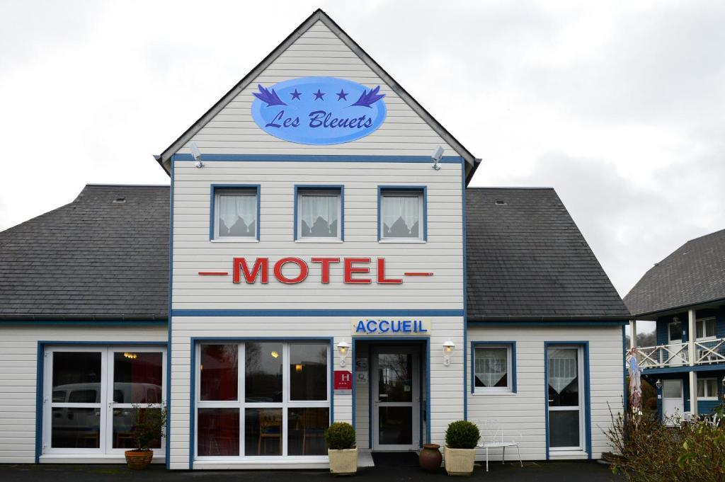 Contact Hotel - Motel Les Bleuets & Spa La Rivière-Saint-Sauveur المظهر الخارجي الصورة